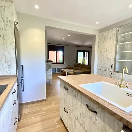 Jessica With Air-conditioning & Private Swimming Pool Villa *