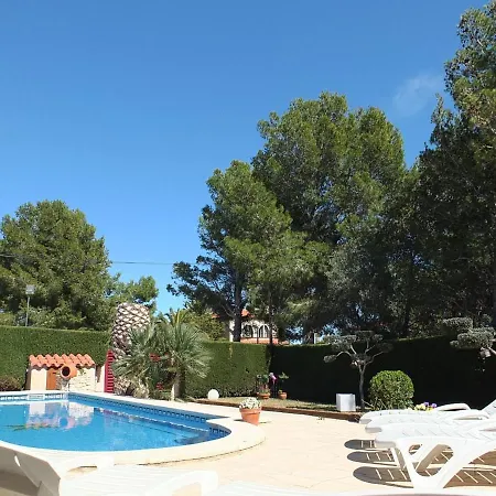 Jessica With Air-conditioning & Private Swimming Pool Villa